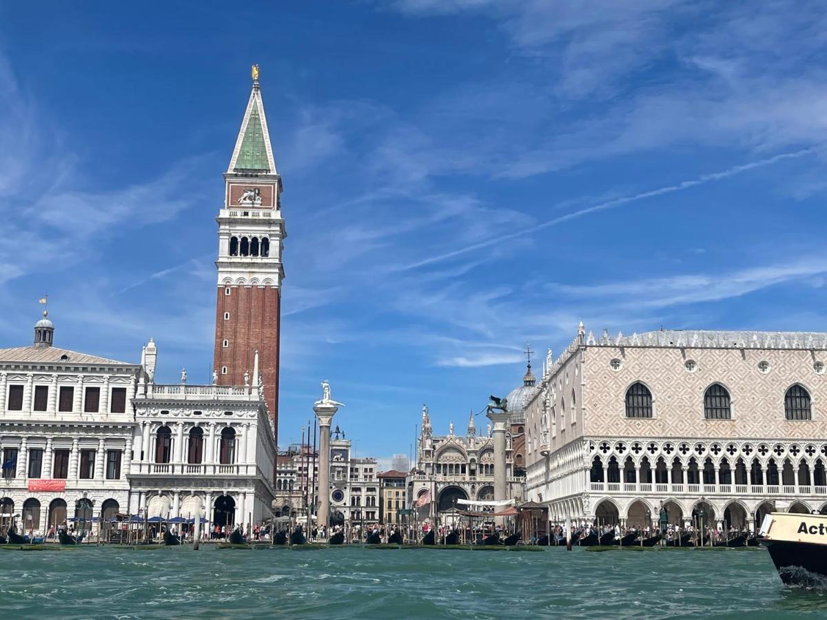 Ca' Ai Sospiri Apartment Venice Exterior photo